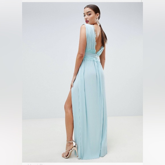 ASOS Bridesmaid/Wedding Guest Lace Pleated Maxi Dress - Picture 2 of 16